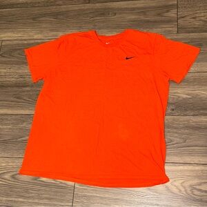 VINTAGE NIKE TSHIRT SIZE XL MENS